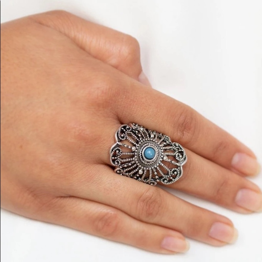 ❤️‍🔥5/$25❤️‍🔥 Adrift Blue Ring